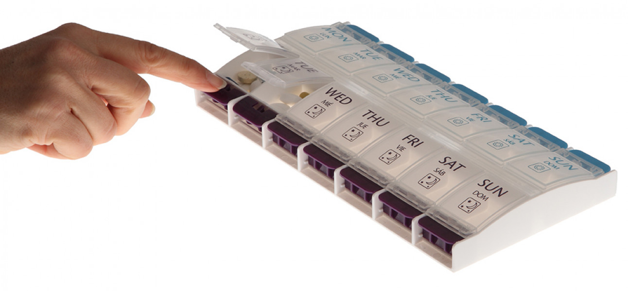 Pastillero semanal 2 tomas con pulsador