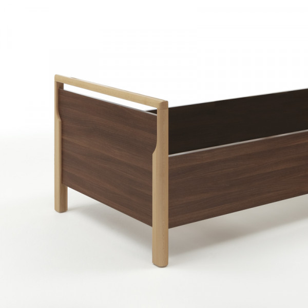 Contorno de madera senior relax
