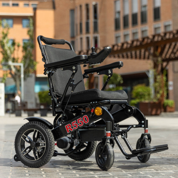 Silla de ruedas eléctrica plegable R550 (Respaldo reclinable)