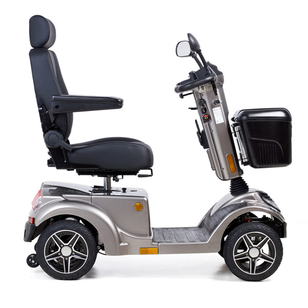 Scooter de altas prestaciones PEGASUS