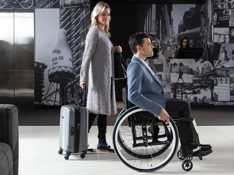 Silla de ruedas activa plegable de Carbono VELOCE