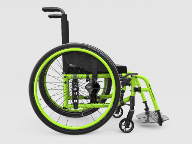 Silla de ruedas plegable de carbono HELIO C2