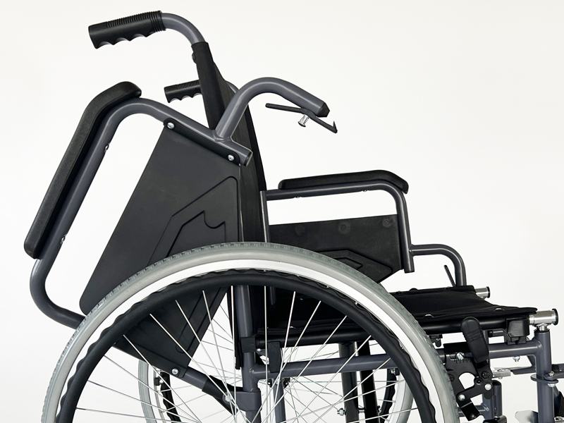 Silla de ruedas plegable de acero APOLO 3