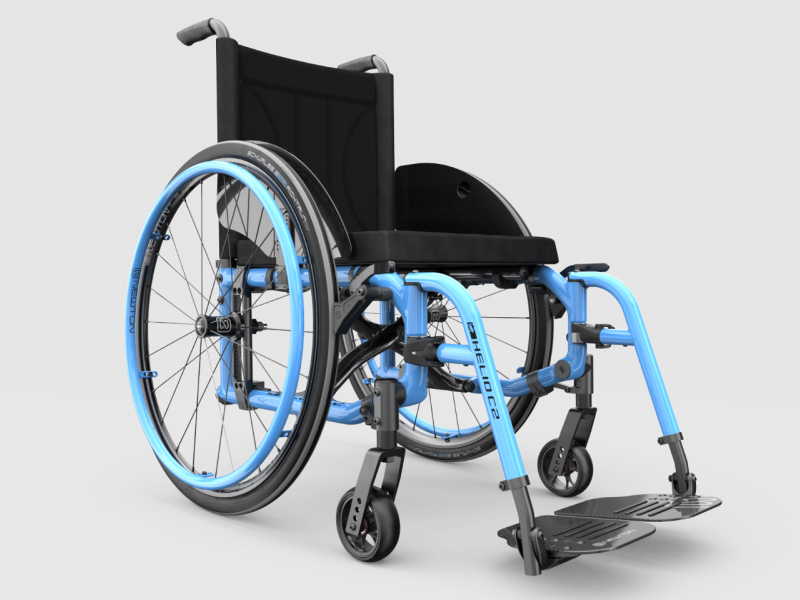 Silla de ruedas plegable de carbono HELIO C2