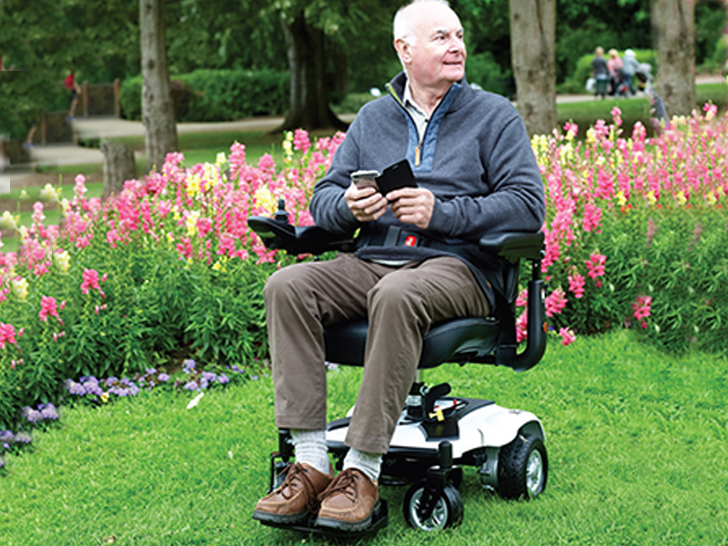 Silla de ruedas eléctrica R120