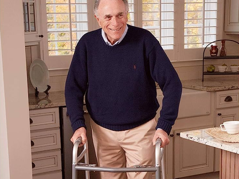 Andador fijo y deambulador plegable