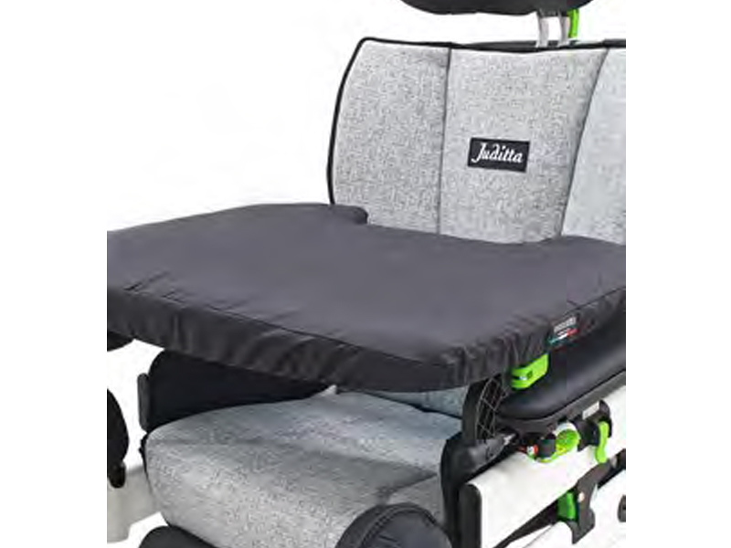 Silla basculante JUDITTA.